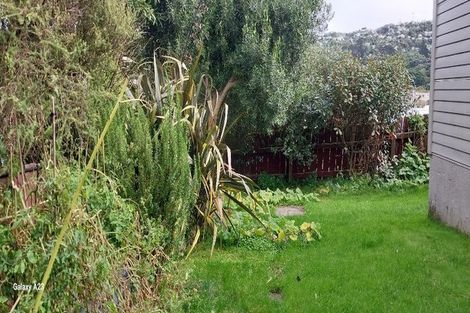 Photo of property in 15 Herald Terrace, Berhampore, Wellington, 6023