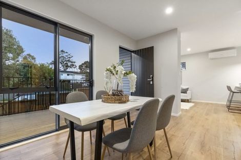 Photo of property in 51a Reynella Drive, Massey, Auckland, 0614