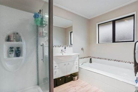 Photo of property in 27 Oakwood Drive, Rangiora, 7400
