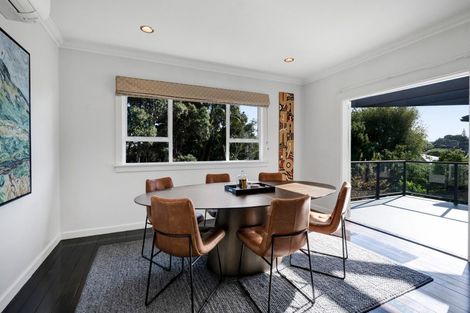 Photo of property in 290 Devon Street West, New Plymouth, 4310