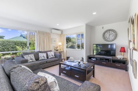 Photo of property in 896 Whangaparaoa Road, Manly, Whangaparaoa, 0930