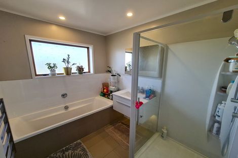 Photo of property in 1/542 Richardson Road, Mount Roskill, Auckland, 1041