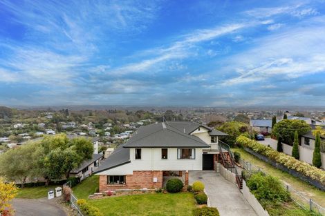 Photo of property in 81 Hikanui Drive, Havelock North, 4130
