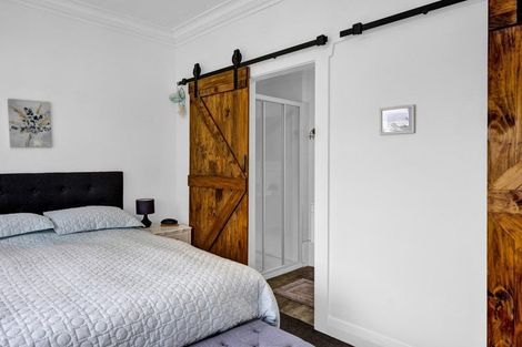 Photo of property in 18 Albion Street, Hawera, 4610