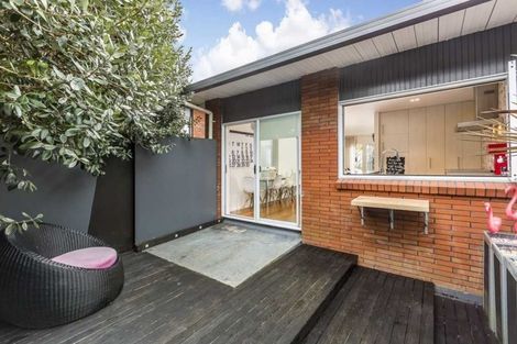 Photo of property in 2/14 Rangitira Avenue, Takapuna, Auckland, 0622