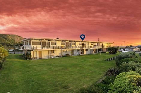 Photo of property in 8d Koura Crescent, Mahia, 4198