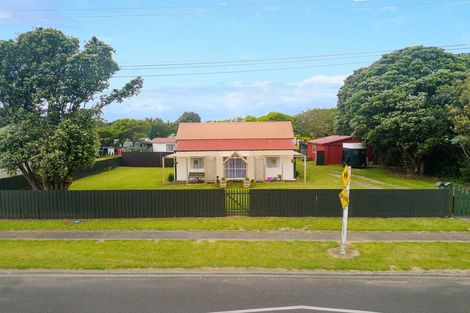 Photo of property in 32 Gloag Street, Waverley, 4510