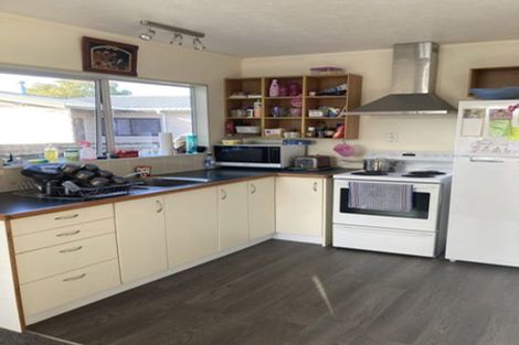 Photo of property in 23 Pukeko Street, Paraparaumu, 5032