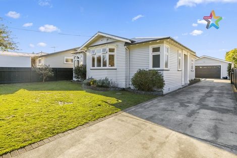 Photo of property in 17 Burnside Street, Waterloo, Lower Hutt, 5011