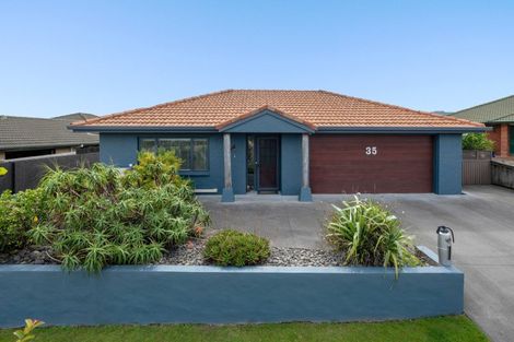 Photo of property in 35 Elmbridge Place, Owhata, Rotorua, 3010