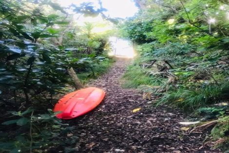 Photo of property in 76 Seaview Road, Paremata, Porirua, 5024