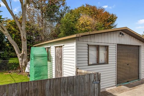 Photo of property in 36 Tawa Street, Edgecumbe, 3120