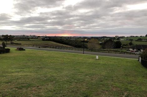 Photo of property in 12 Grace James Road, Pukekohe, 2120