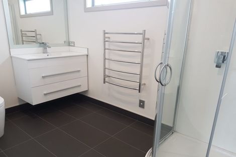 Photo of property in 2/374 Worcester Street, Linwood, Christchurch, 8011