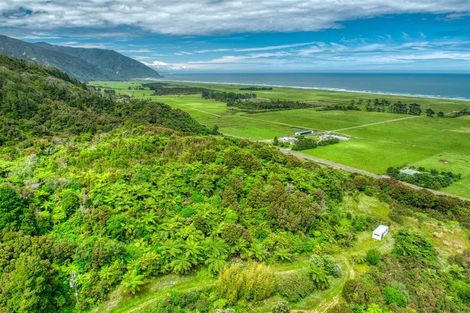 Photo of property in 3094 Coast Road, Barrytown, Runanga, 7873