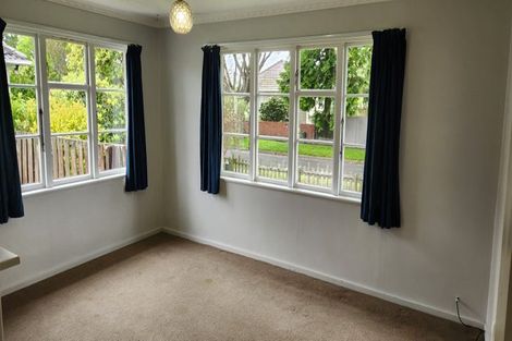 Photo of property in 21 Ballantyne Avenue, Upper Riccarton, Christchurch, 8041