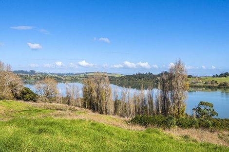 Photo of property in 228 Petley Road, Paparoa, 0571