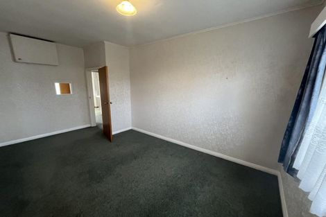 Photo of property in 27 Somerset Street, Brooklands, New Plymouth, 4310