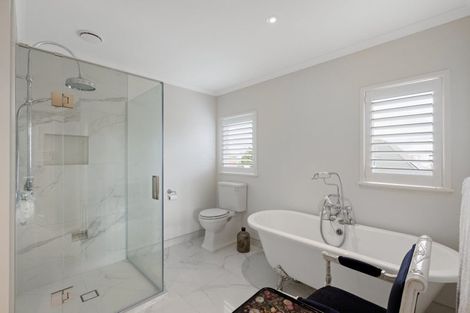 Photo of property in 74 Kings Avenue, Matua, Tauranga, 3110