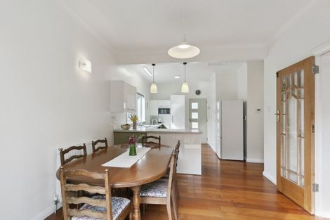 Photo of property in 64 Khandallah Road, Ngaio, Wellington, 6035