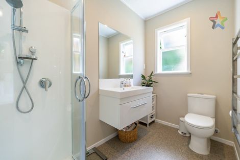 Photo of property in 97 Manuka Street, Stokes Valley, Lower Hutt, 5019