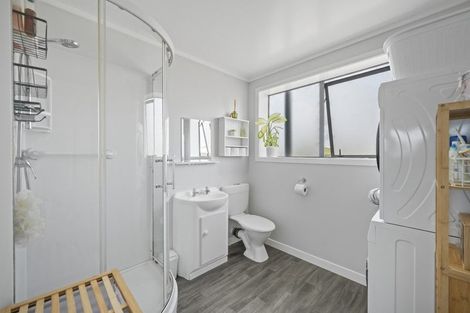 Photo of property in 74 Awakino Point Road East, Awakino Point, Dargaville, 0372