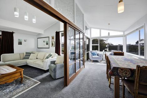 Photo of property in 30a Disraeli Street, Hawera, 4610