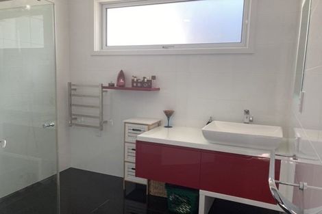 Photo of property in 1122 Rangiotu Road, Rangiotu, Palmerston North, 4477