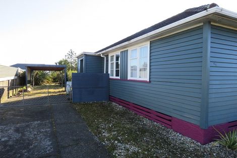 Photo of property in 45 Rintoul Street, Westport, 7825