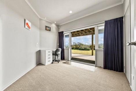 Photo of property in 3 Mariri Place, Waitarere Beach, Levin, 5510
