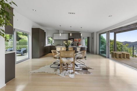 Photo of property in 24 Mewburn Rise, Karori, Wellington, 6012