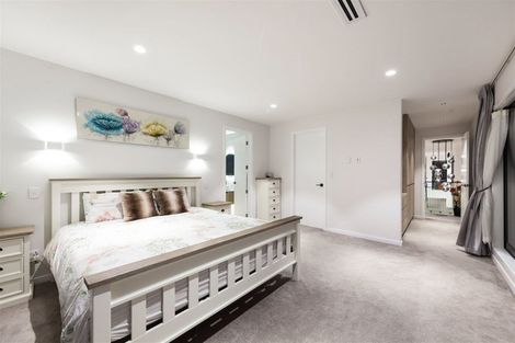 Photo of property in 6 Kina Place, Long Bay, Auckland, 0630