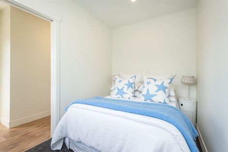 Photo of property in 71a Eastern Terrace, Beckenham, Christchurch, 8023