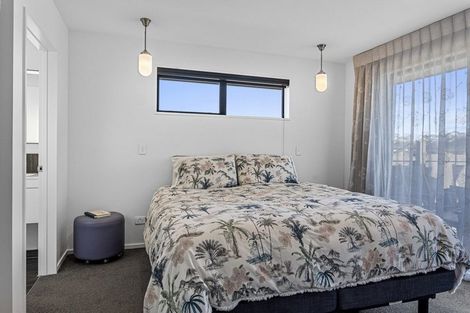 Photo of property in 102/1a Wendell Place, Greenlane, Auckland, 1061