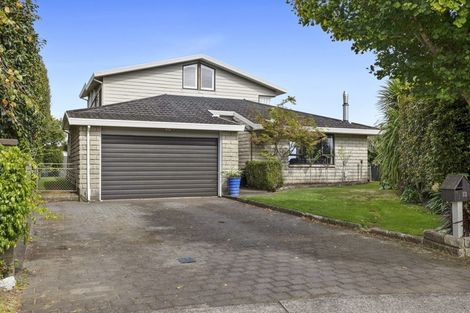 Photo of property in 13 Tamati Place, Merrilands, New Plymouth, 4312