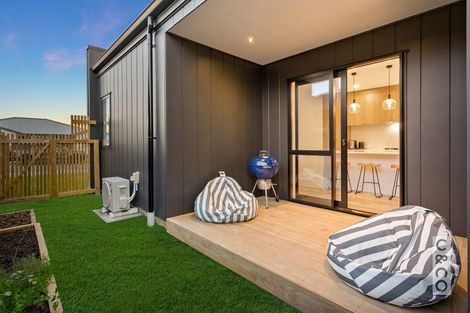 Photo of property in 12 Paihere Street, Huapai, Kumeu, 0810