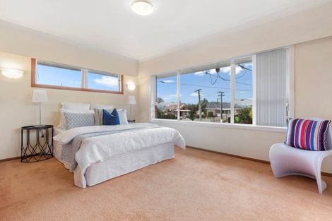 Photo of property in 17 Miles Avenue, Papatoetoe, Auckland, 2025