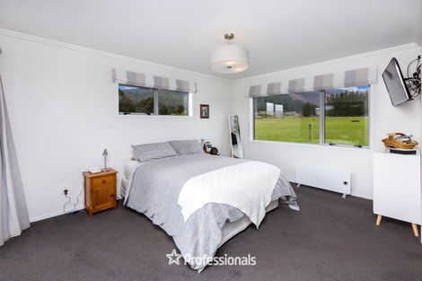 Photo of property in 112 Parkes Line Road, Maymorn, Upper Hutt, 5018