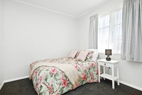 Photo of property in 19 Kowhai Avenue, Ebdentown, Upper Hutt, 5018