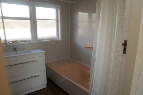 Photo of property in 15 Hillcrest Road, Raumati South, Paraparaumu, 5032