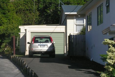 Photo of property in 1/28 Becroft Drive, Forrest Hill, Auckland, 0620