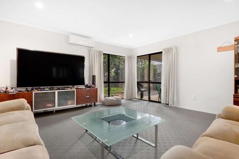 Photo of property in 4 Owhatiura Drive, Lynmore, Rotorua, 3010