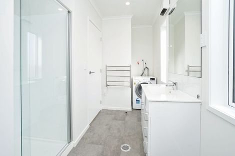 Photo of property in 5/10 Burrows Place, Frankton, Hamilton, 3204