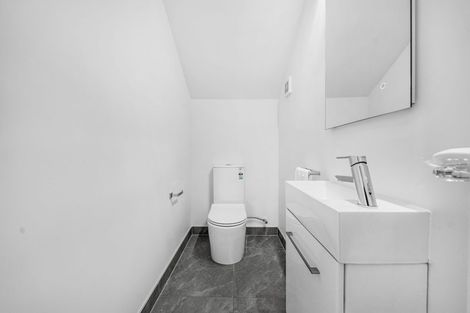 Photo of property in 110 Keri Vista Rise, Papakura, 2110