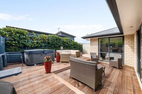 Photo of property in 49 Shrule Place, Huntington, Hamilton, 3210