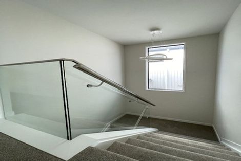 Photo of property in 12 Kea Road, Silverdale, 0932