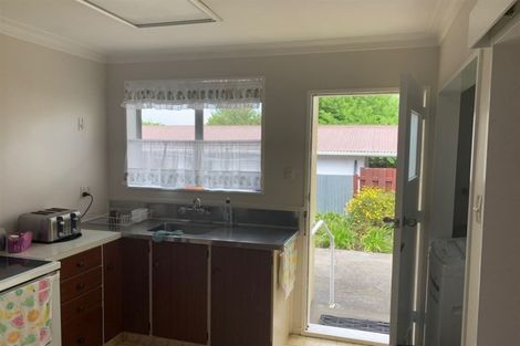 Photo of property in 2 Keir Crescent, Lansdowne, Masterton, 5810