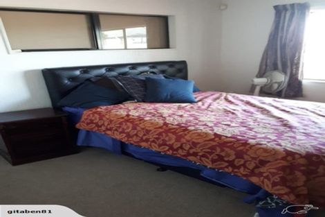 Photo of property in 1/29 Hill Crescent, New Lynn, Auckland, 0600