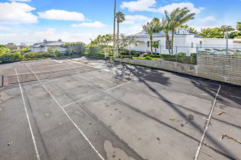 Photo of property in 9 Springcombe Road, Saint Heliers, Auckland, 1071