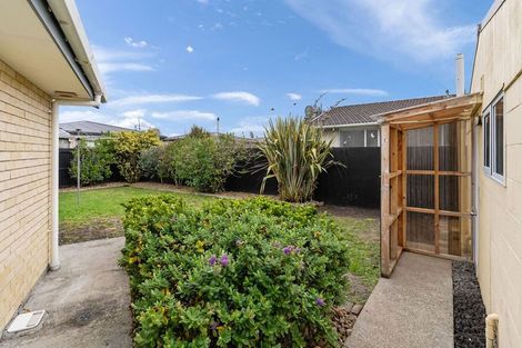 Photo of property in 9a Sylvan Street, Hillmorton, Christchurch, 8024